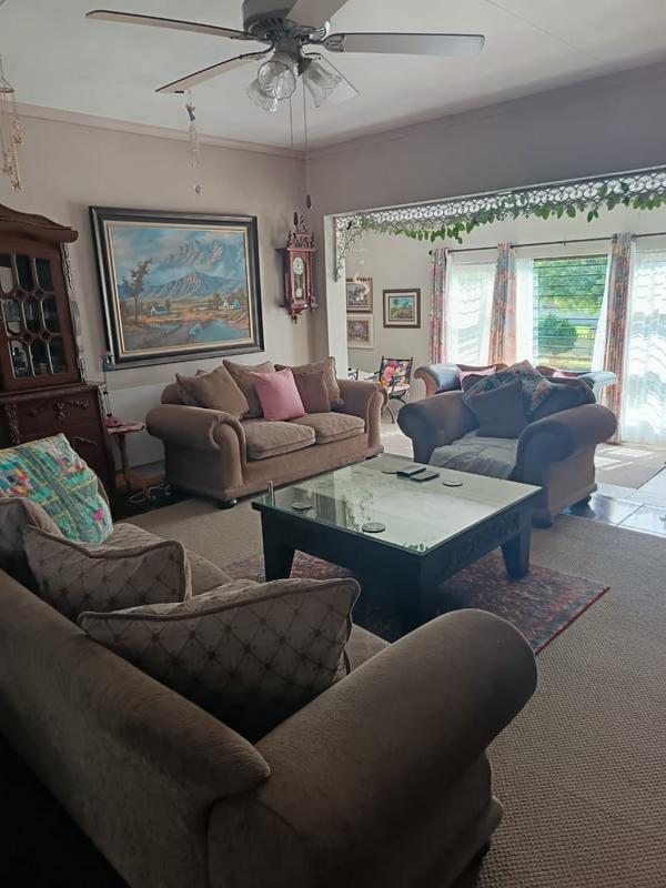 3 Bedroom Property for Sale in Albertinia Western Cape